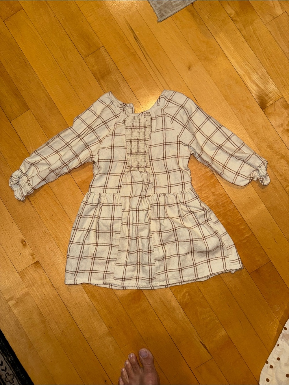Rylee + Cru Cream Plaid Long-Sleeve Smocked Dress